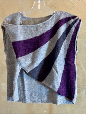 Gray and Purple Women's Knit Sweater